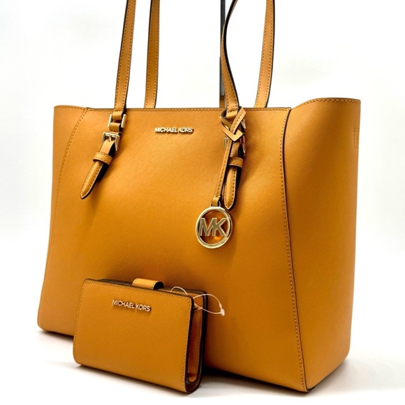 Michael Kors Charlotte LG Tote Bag 3 IN 1 Leather Tote Bag & Bifold Wallet Cider - Picture 1 of 16